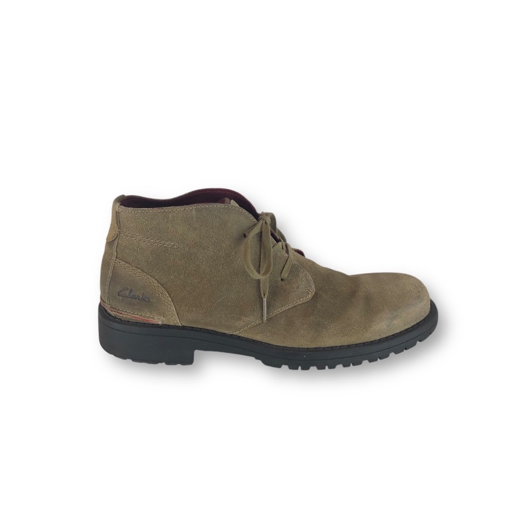 Clarks Men’s 82495 Suede Lace-Up Ankle Chukka Boots Heavy Sole Size 12 M